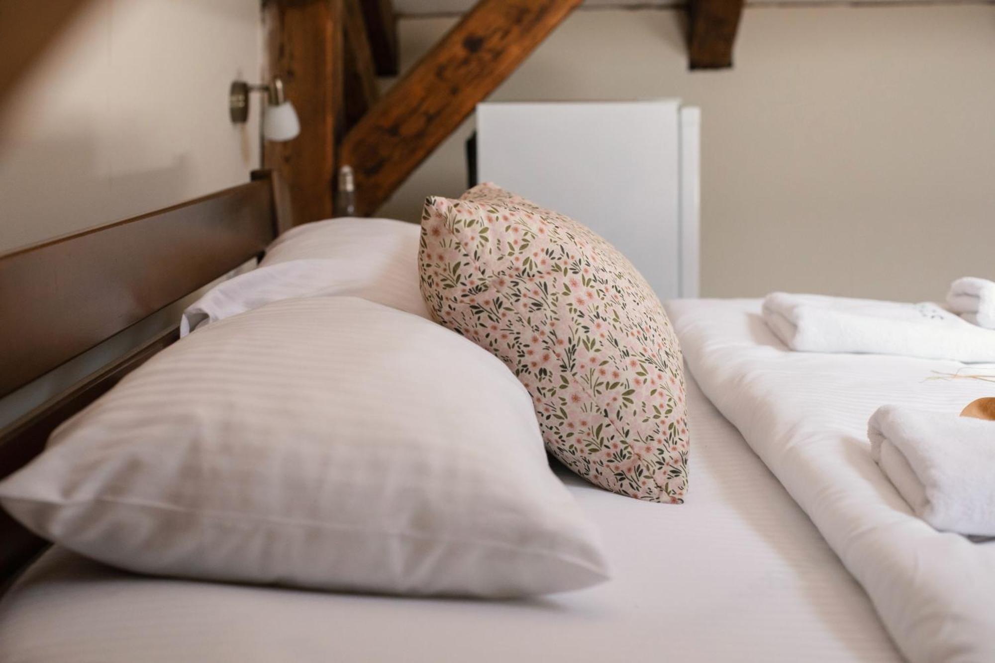 Step To Kotor Bay Guesthouse المظهر الخارجي الصورة