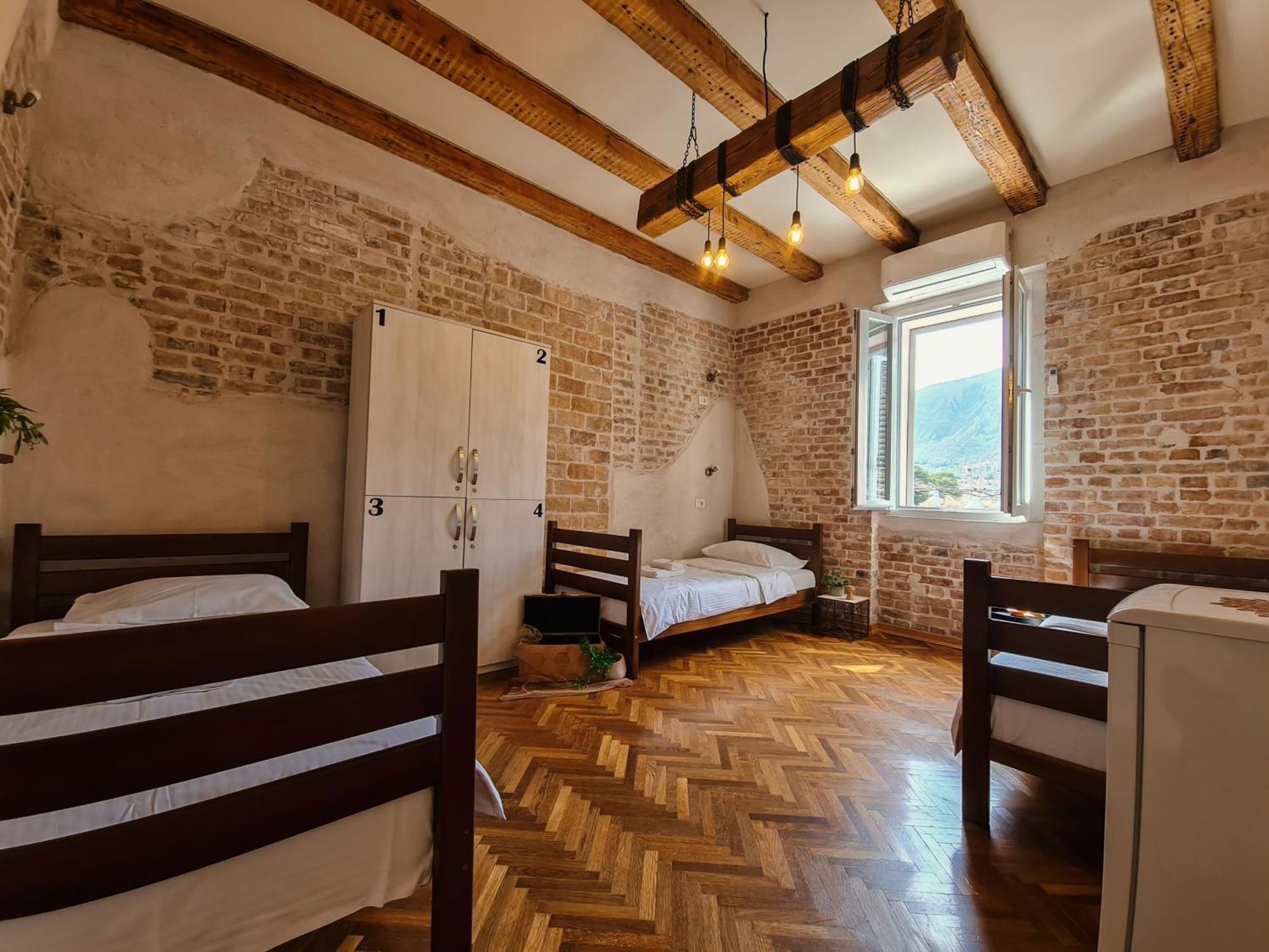 Step To Kotor Bay Guesthouse المظهر الخارجي الصورة