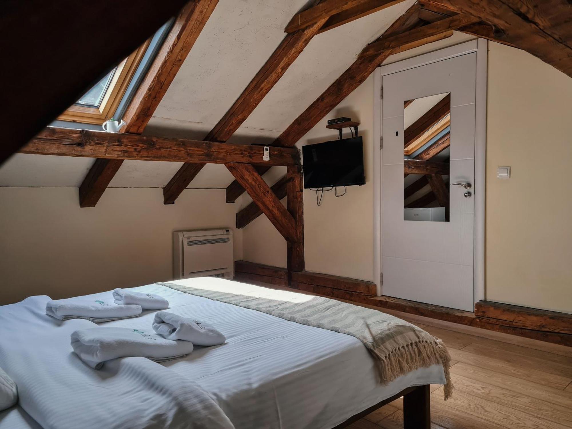 Step To Kotor Bay Guesthouse المظهر الخارجي الصورة